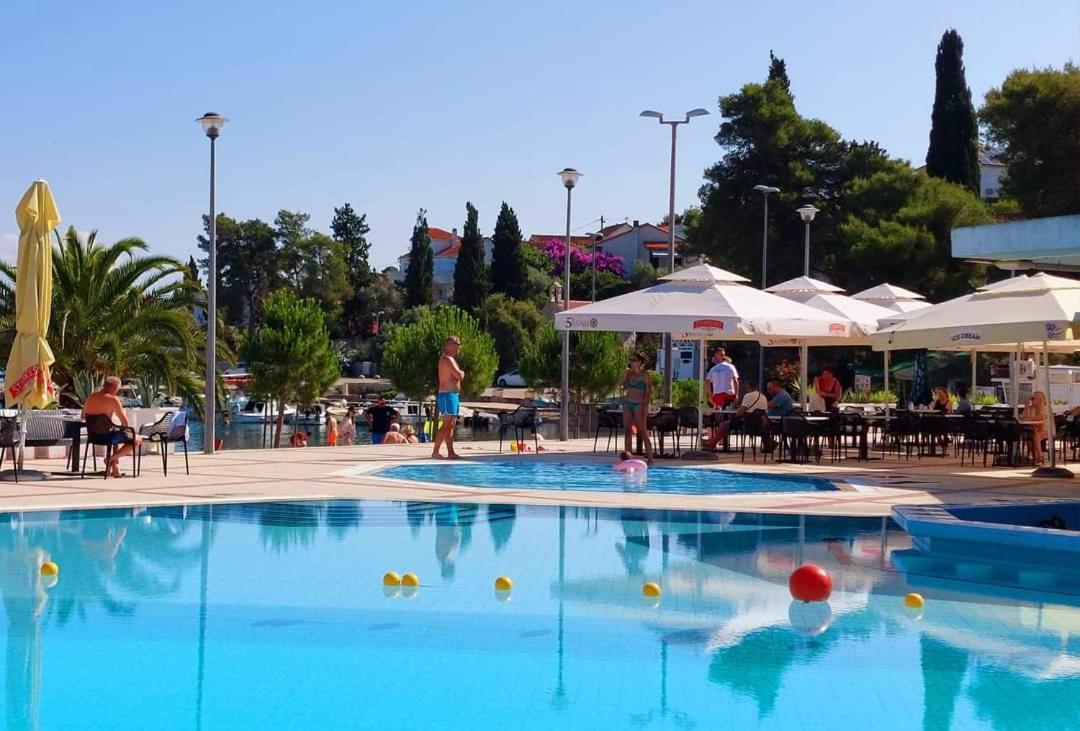 Villa Senka Nečujam Kültér fotó