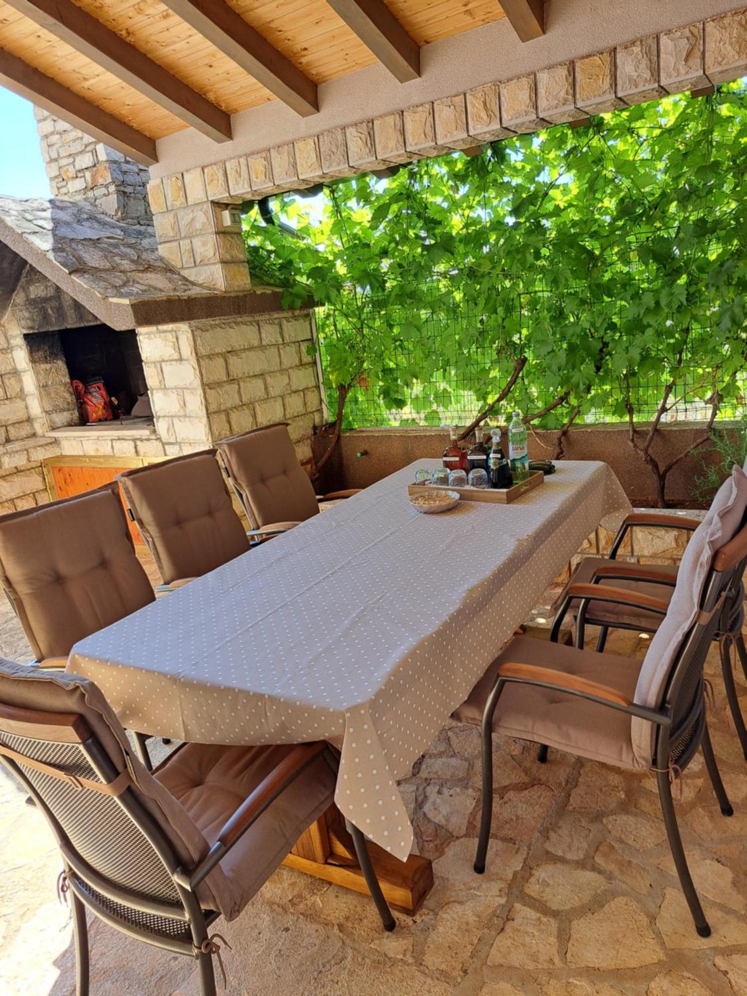Villa Senka Nečujam Kültér fotó
