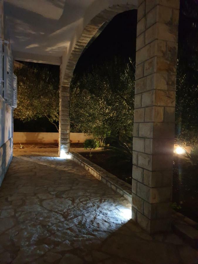 Villa Senka Nečujam Kültér fotó